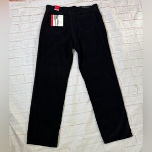Gloria Vanderbilt woman  Black Pants size 16